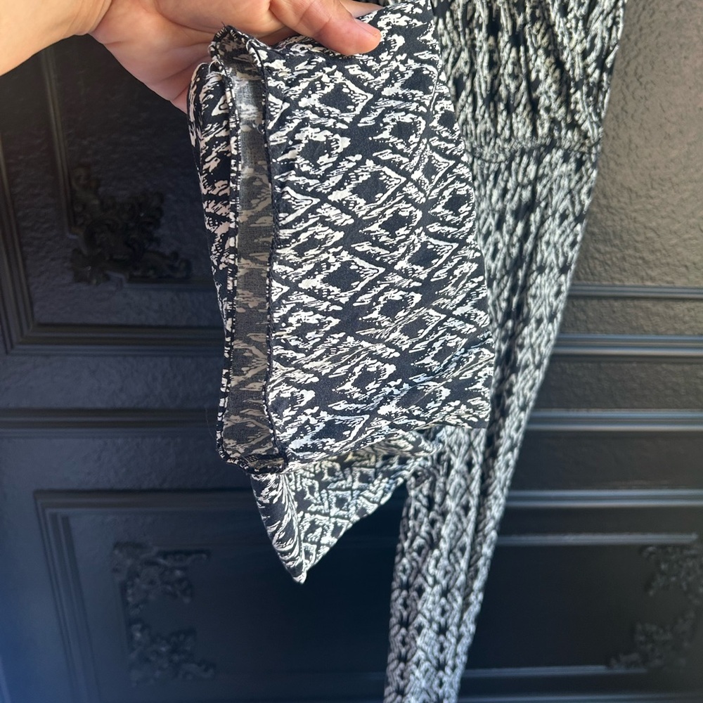 Max Studio Monochrome Patterned Jumpsuit - image 5